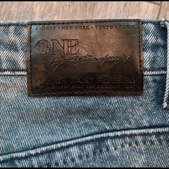 Jeans - Picture 7 of 7